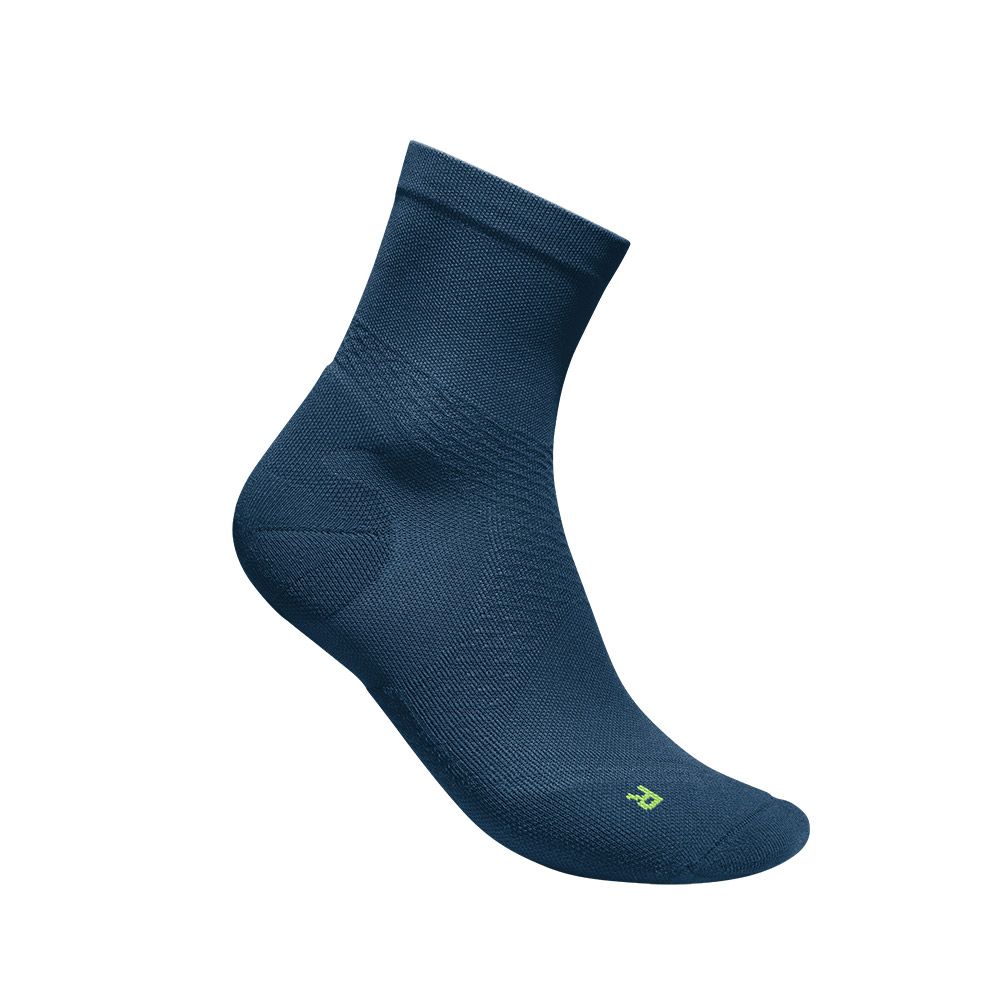 RUN ULTRA LIGHT MID CUT SOCKS